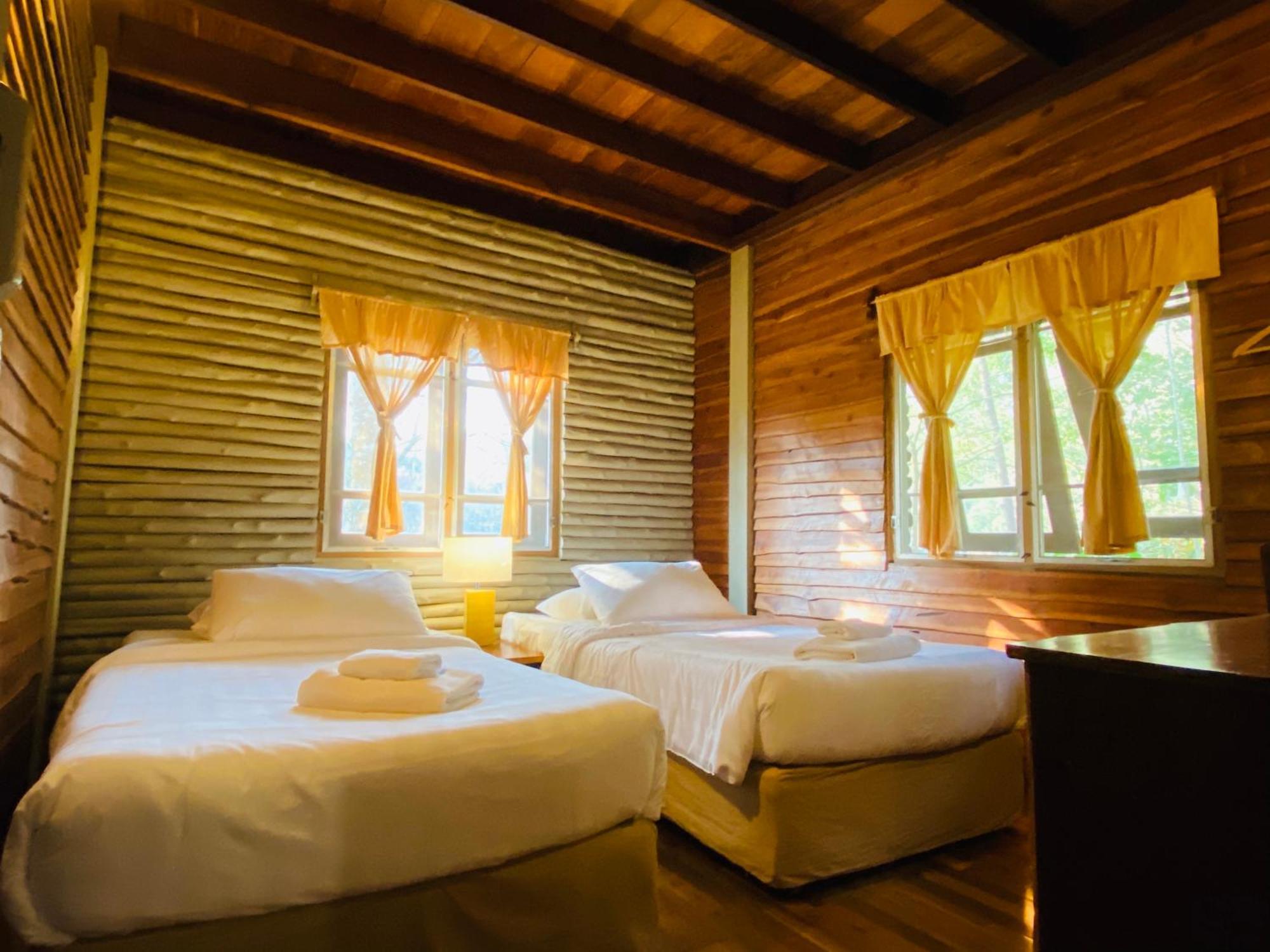 Khaokhoherbary Organicfarm&Resort Khao Kho Bagian luar foto
